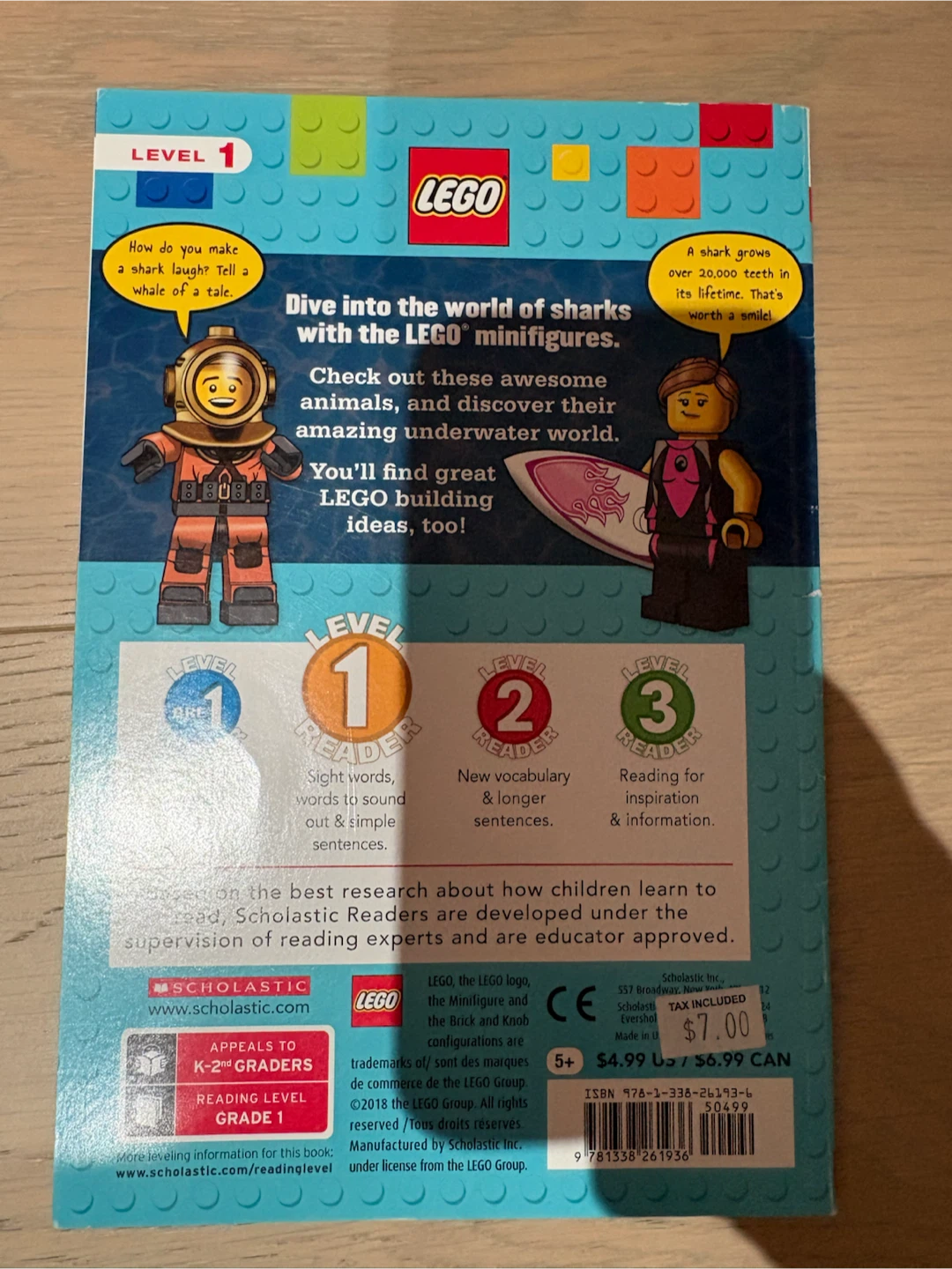 LEGO Super Sharks A LEGO Adventure in the Real World Book - photo 2