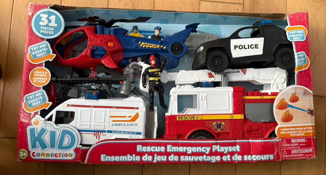 Kid Connection Rescue Emergency Playset - 31 Pieces