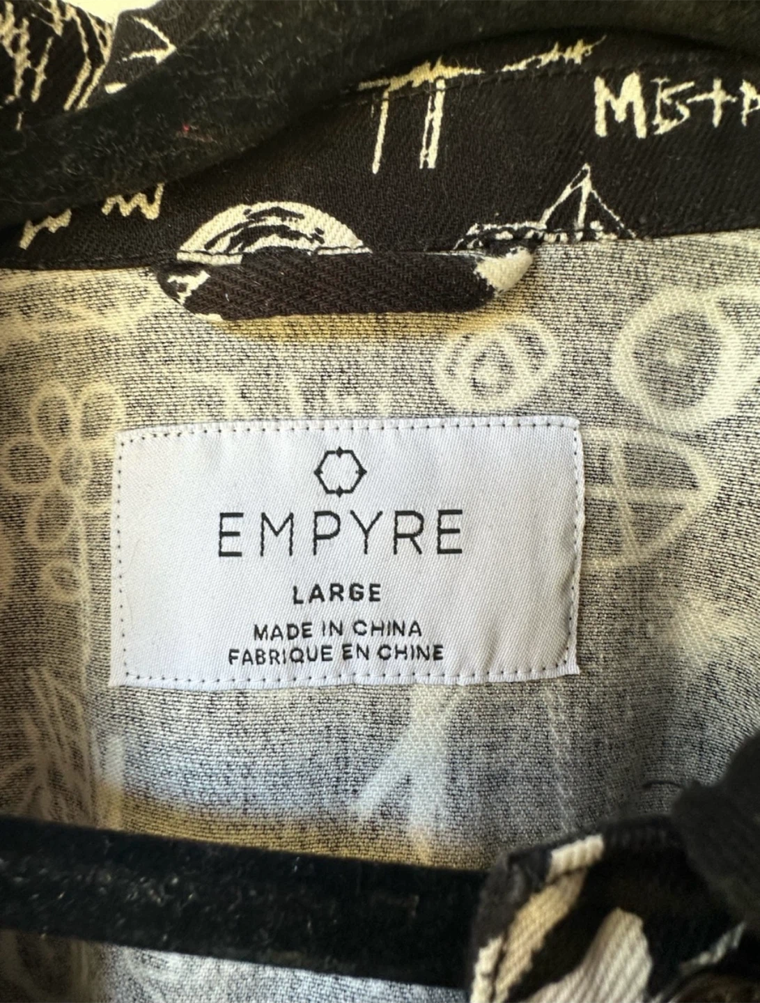 EMPYRE Graphic Print Cropped Denim Jacket - photo 2