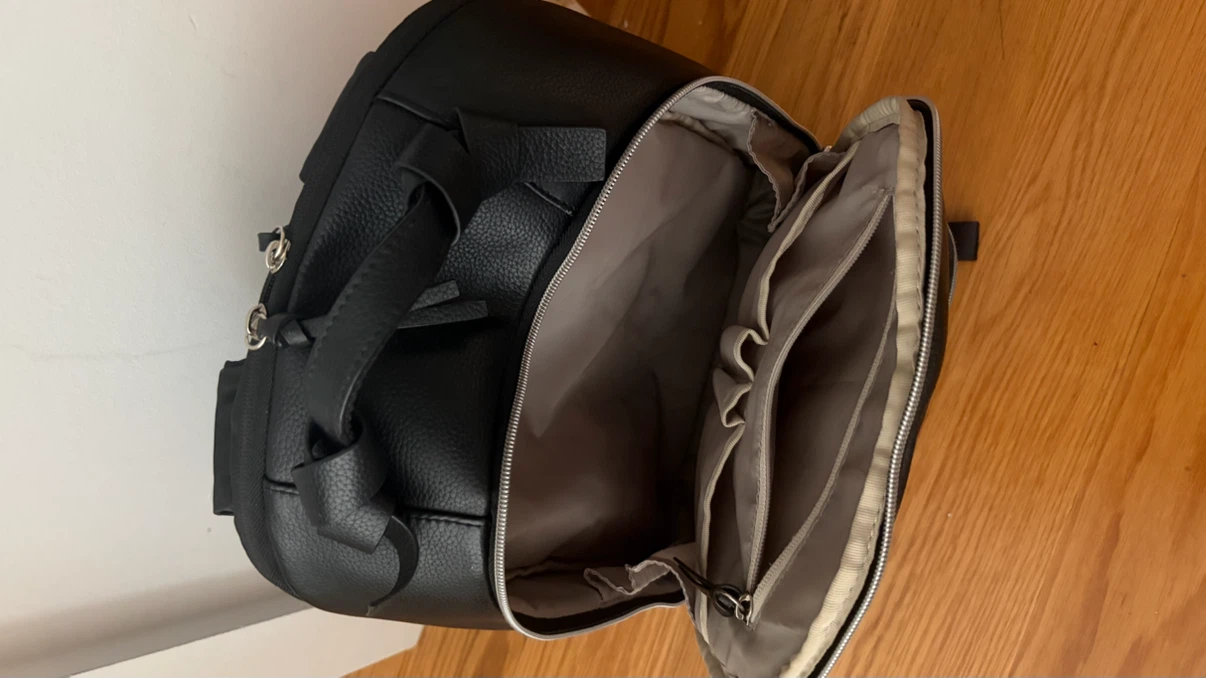 Samsonite Women’s Everyday Leather Backpack - photo 2