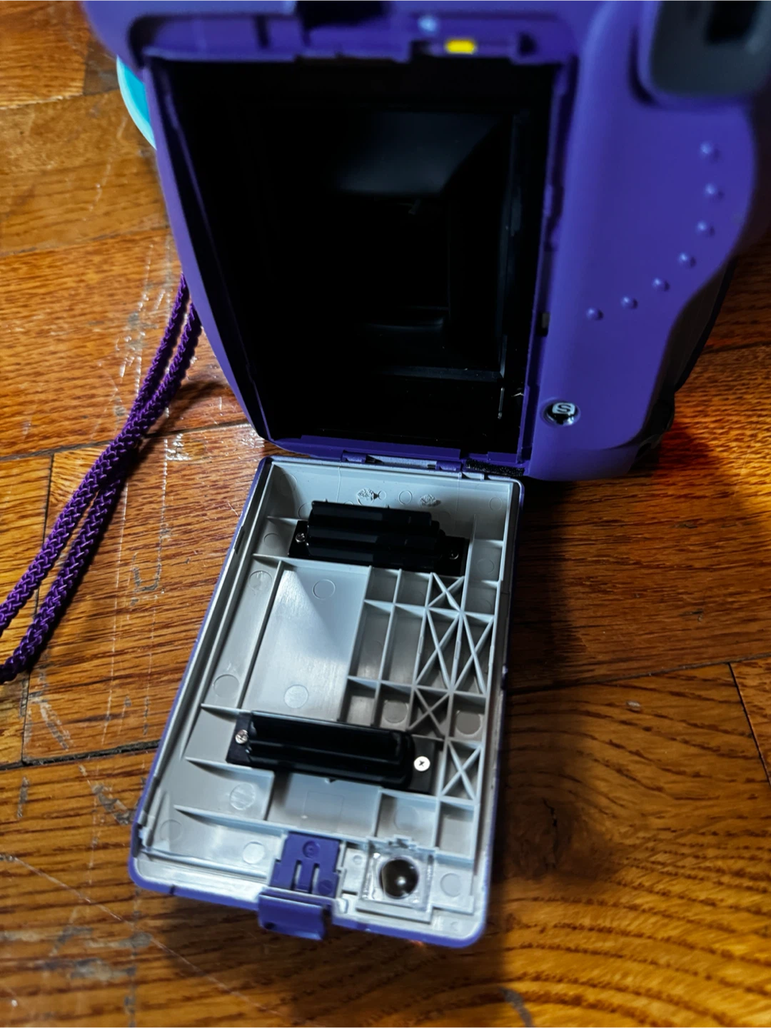 Fujifilm Instax Mini 8 Instant Camera - Purple - photo 2