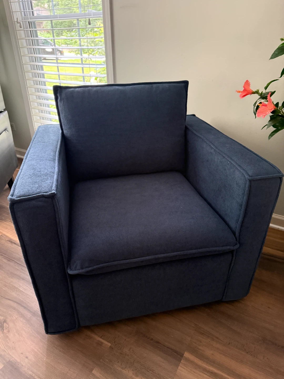 Blue Accent Chair - photo 3