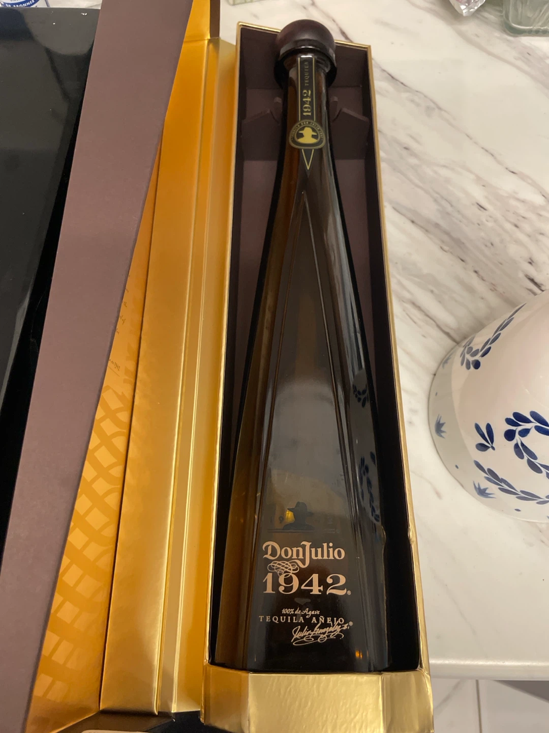 Don Julio 1942 Tequila Añejo, Azul , ace of spades - photo 5