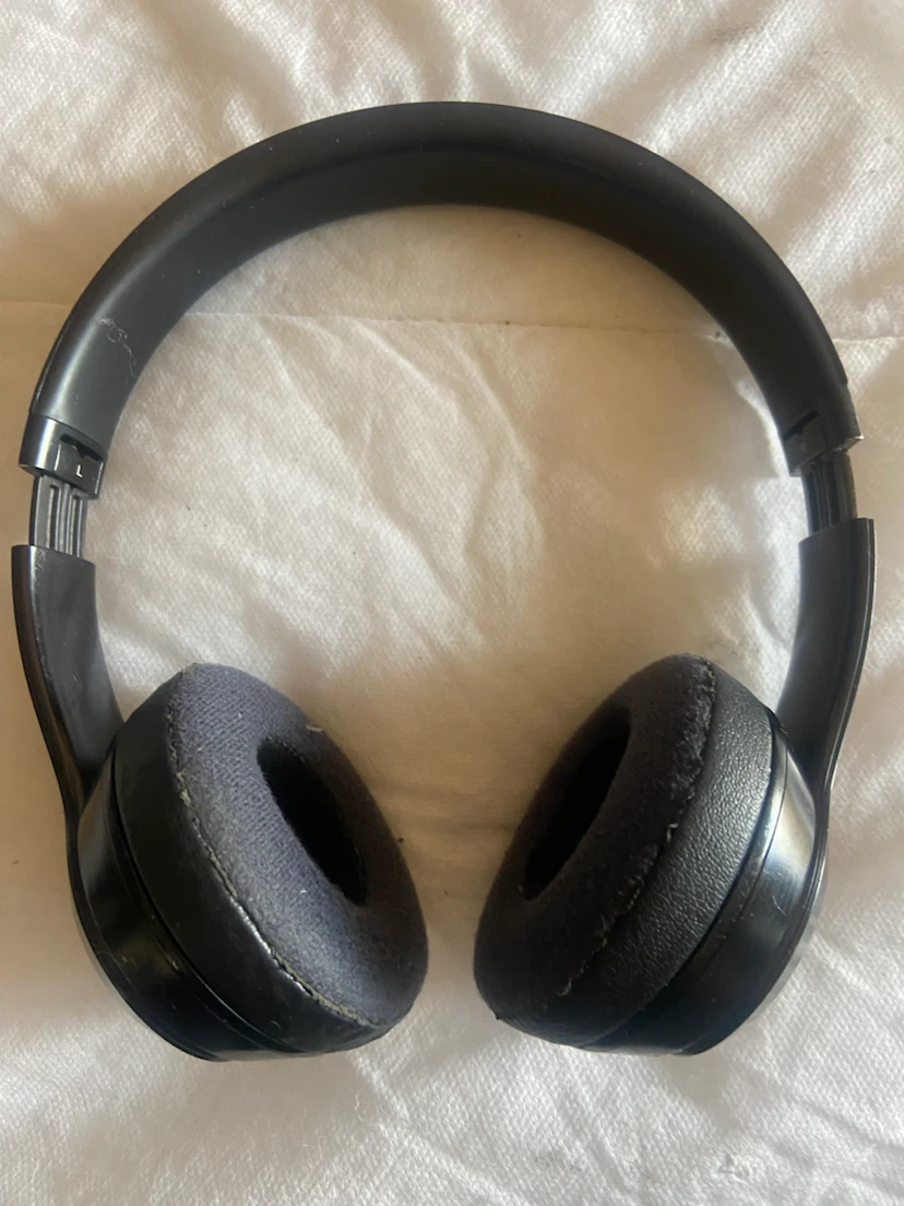 Black Beats Solo Headphones