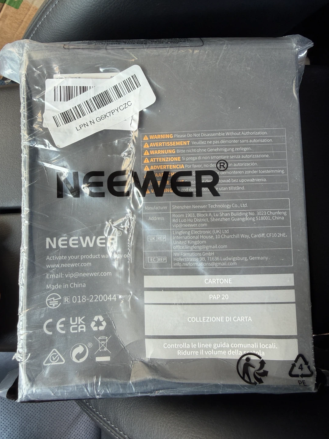 Neewer FC-16 2.4G Wireless Flash Trigger Kit - photo 2