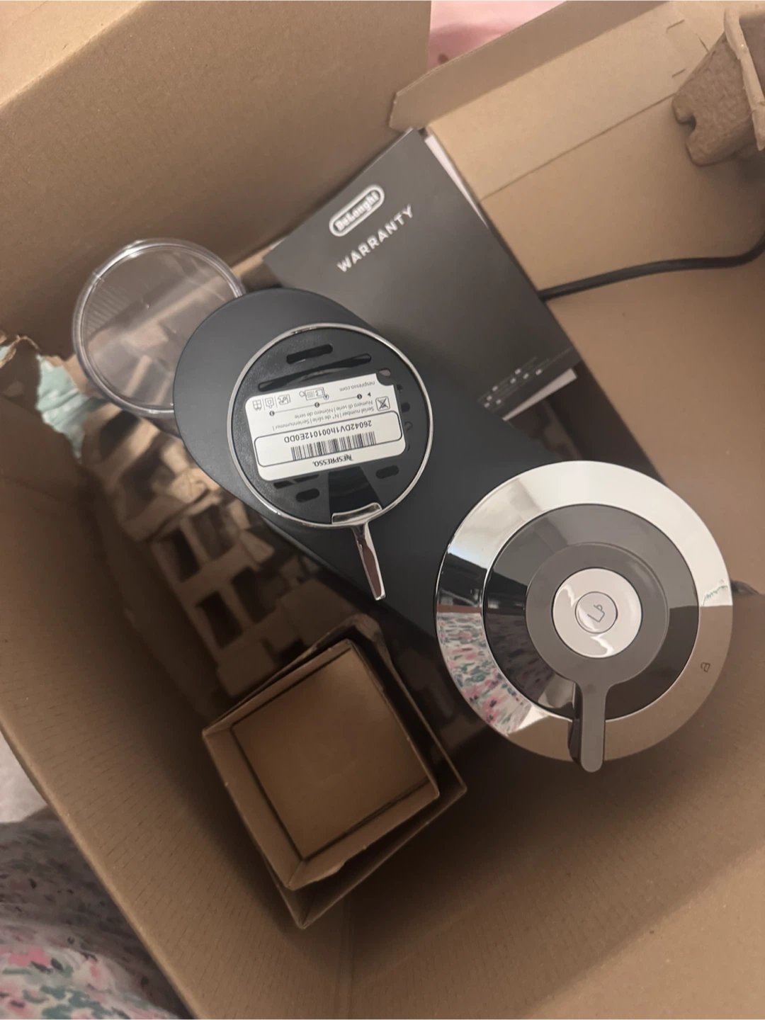 Nespresso Vertuo Next Coffee Maker with Travel Mug - photo 2