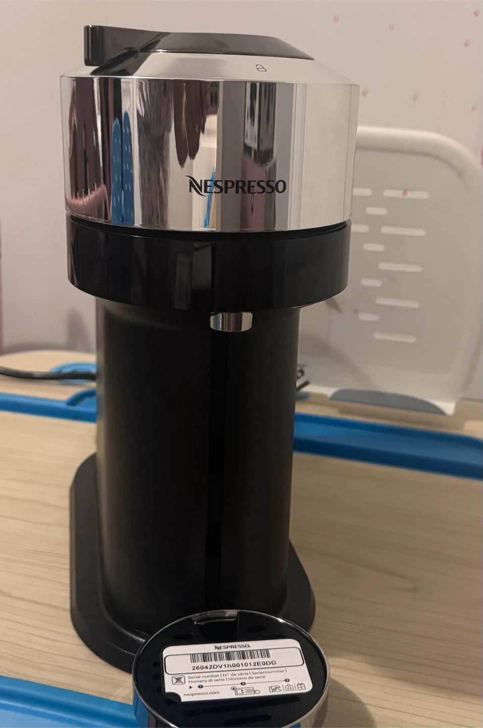 Nespresso Vertuo Next Coffee Maker with Travel Mug - photo 3