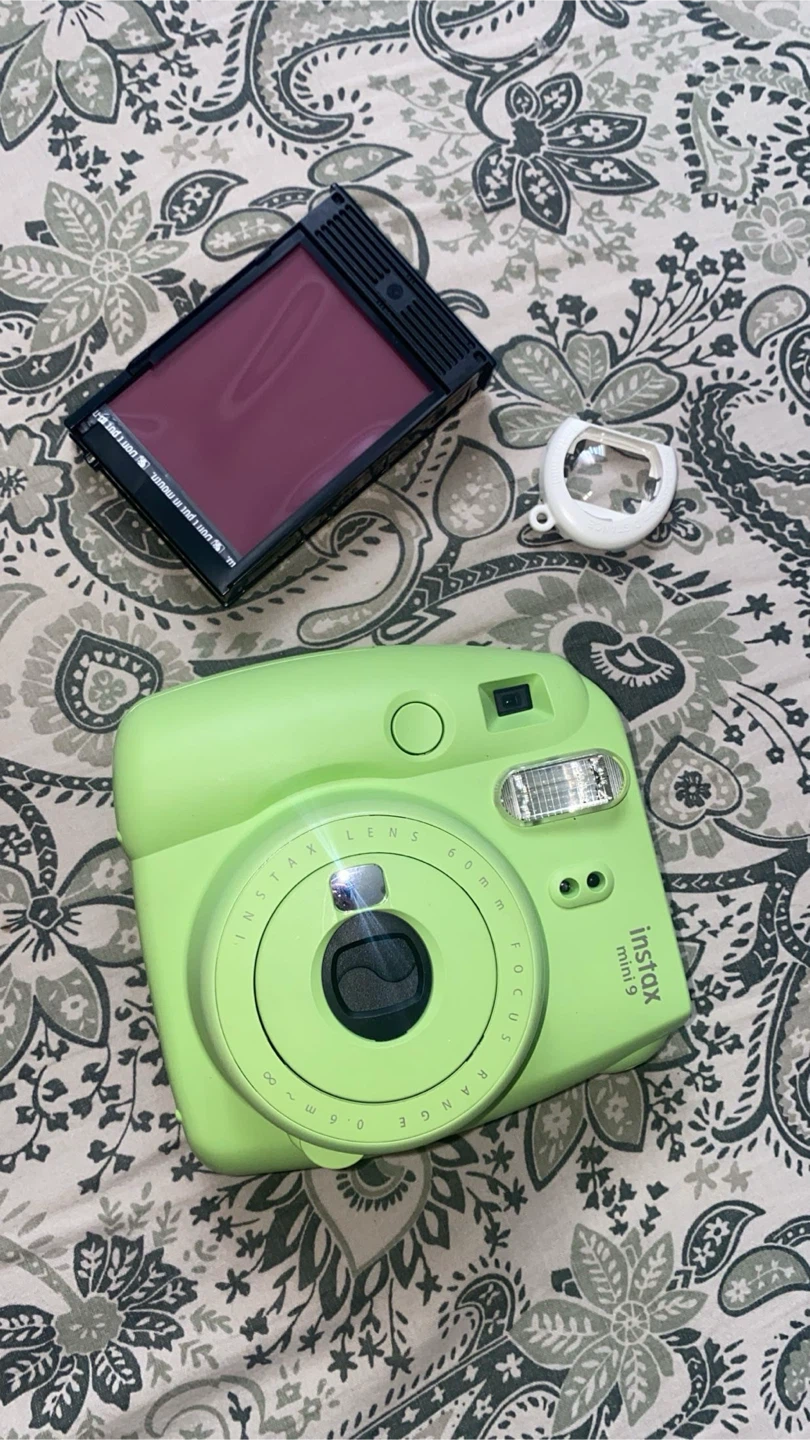 Fujifilm Instax Mini 9 Instant Camera - Lime Green - photo 2
