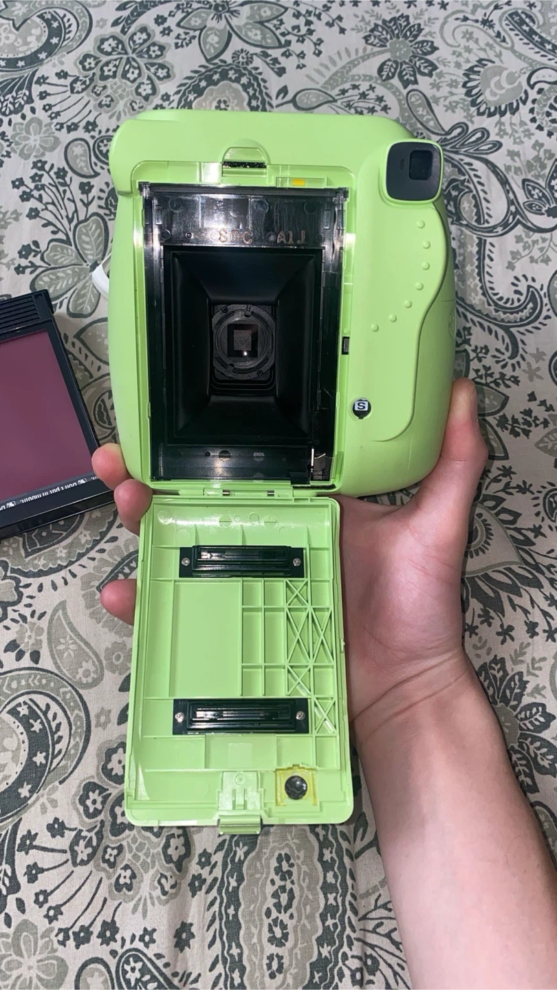 Fujifilm Instax Mini 9 Instant Camera - Lime Green - photo 4