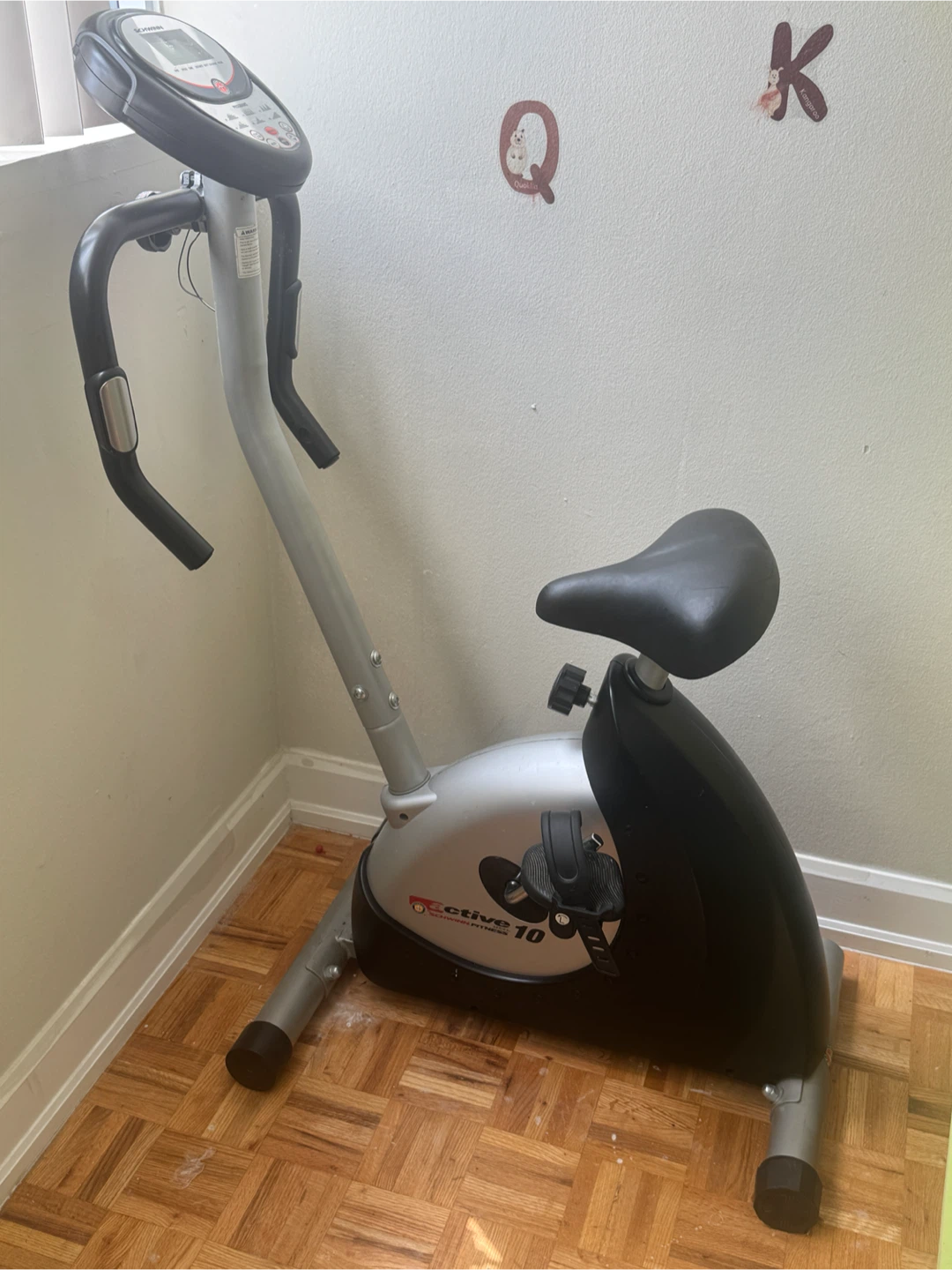 Schwinn Active 10 Exercise Bike