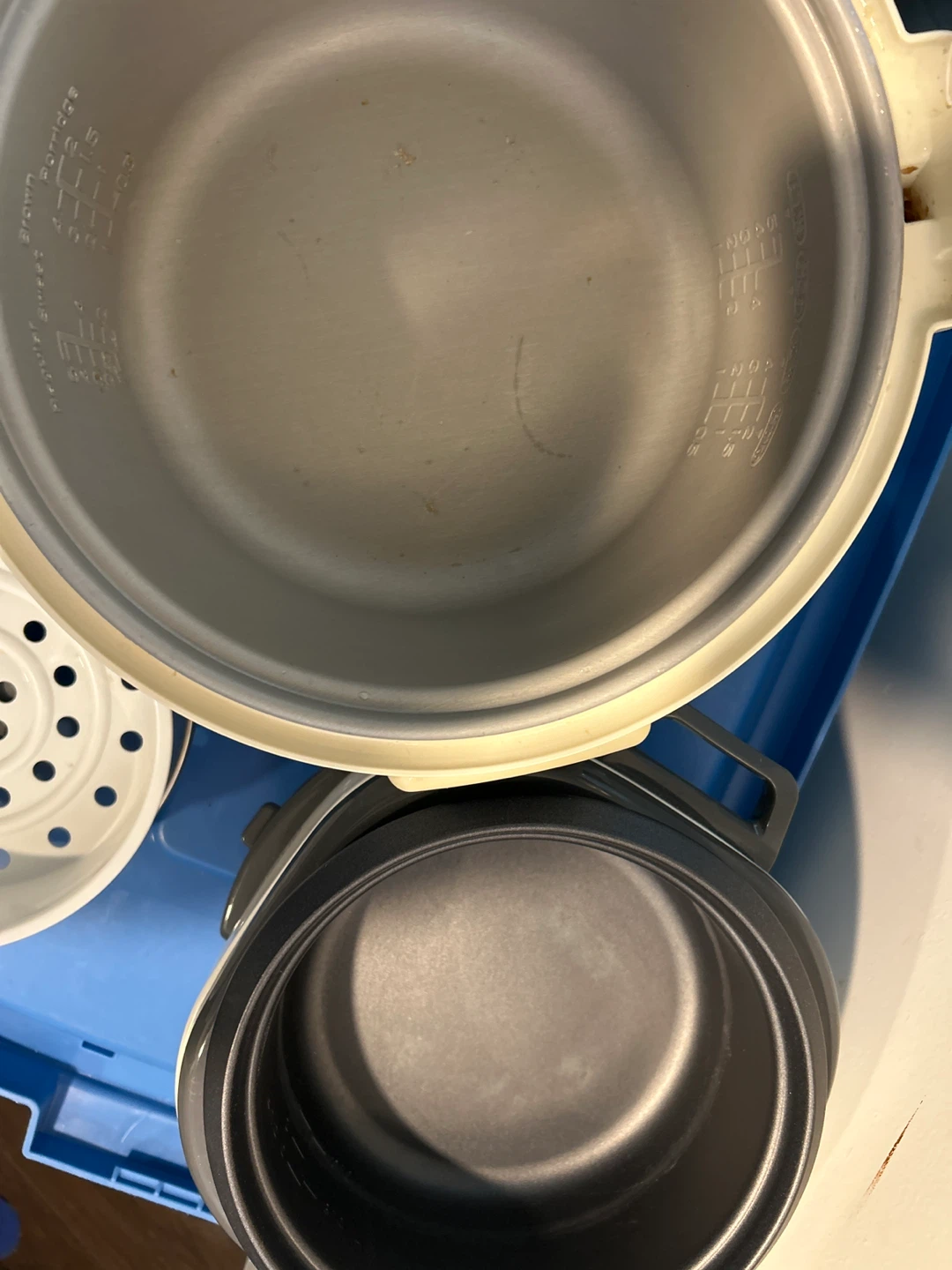 2 Zojirushi Rice Cookers - photo 3
