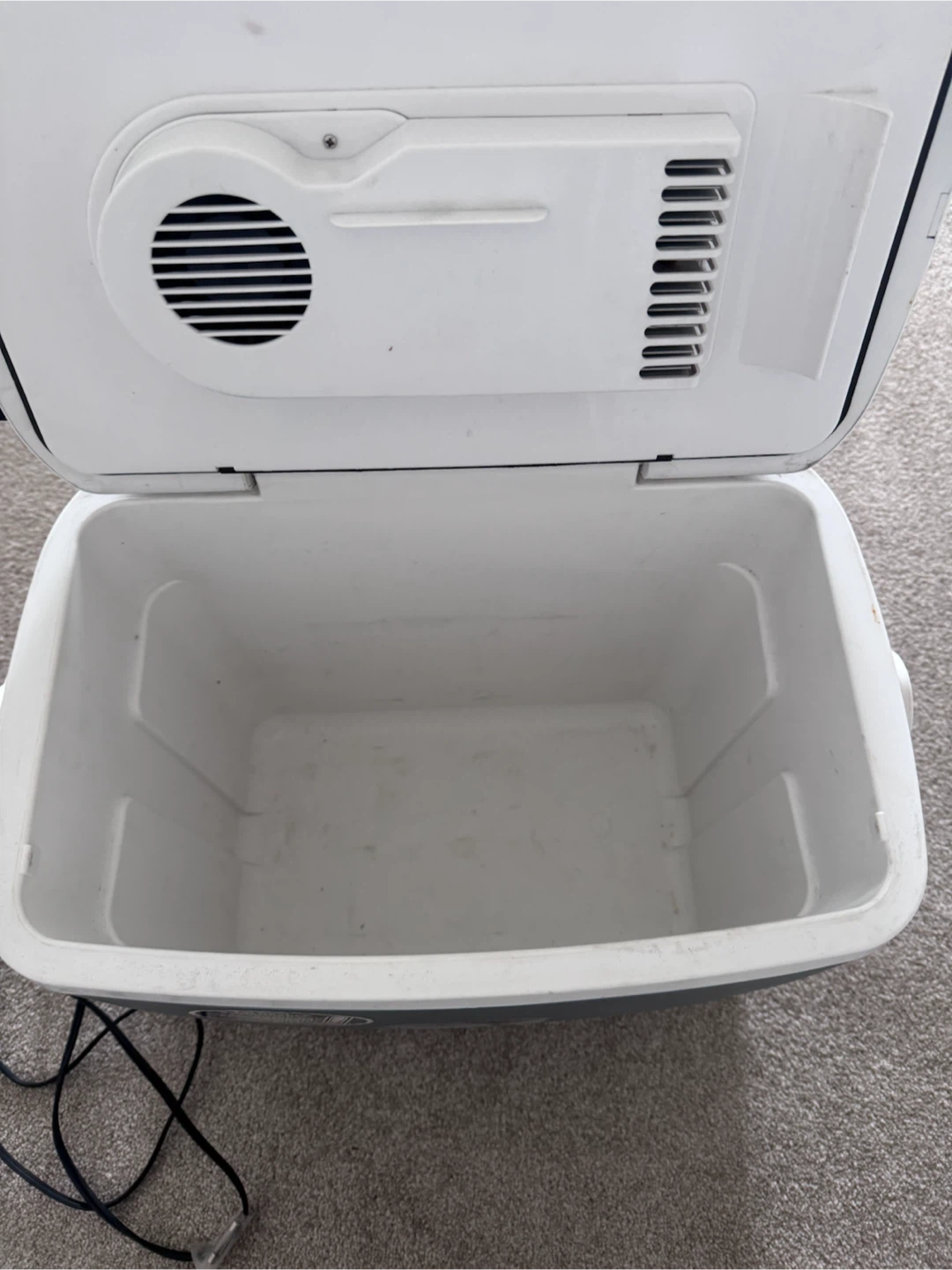 Igloo thermoelectric cooler - photo 2