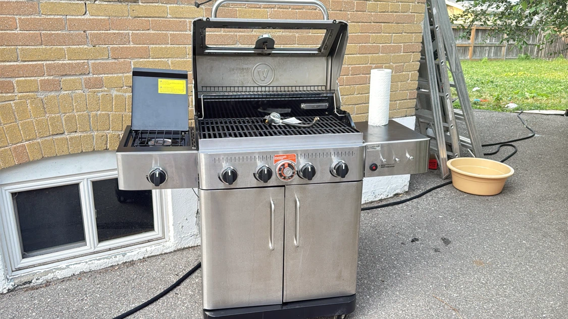 Weber Genesis II Gas Grill with Side Burner - photo 2