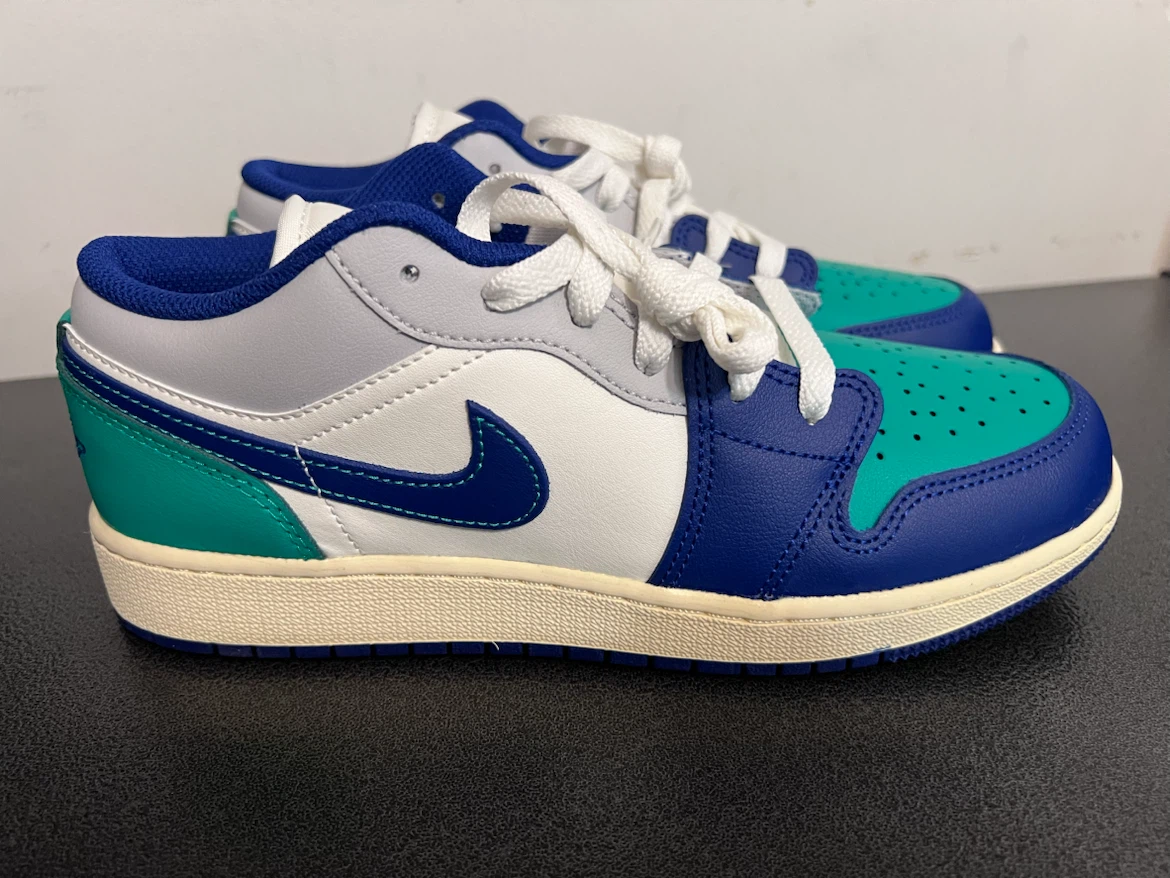 🔥 NEW Jordan 1 Low – Sail / Deep Royal Blue / Stadium Green 🔥 - photo 4