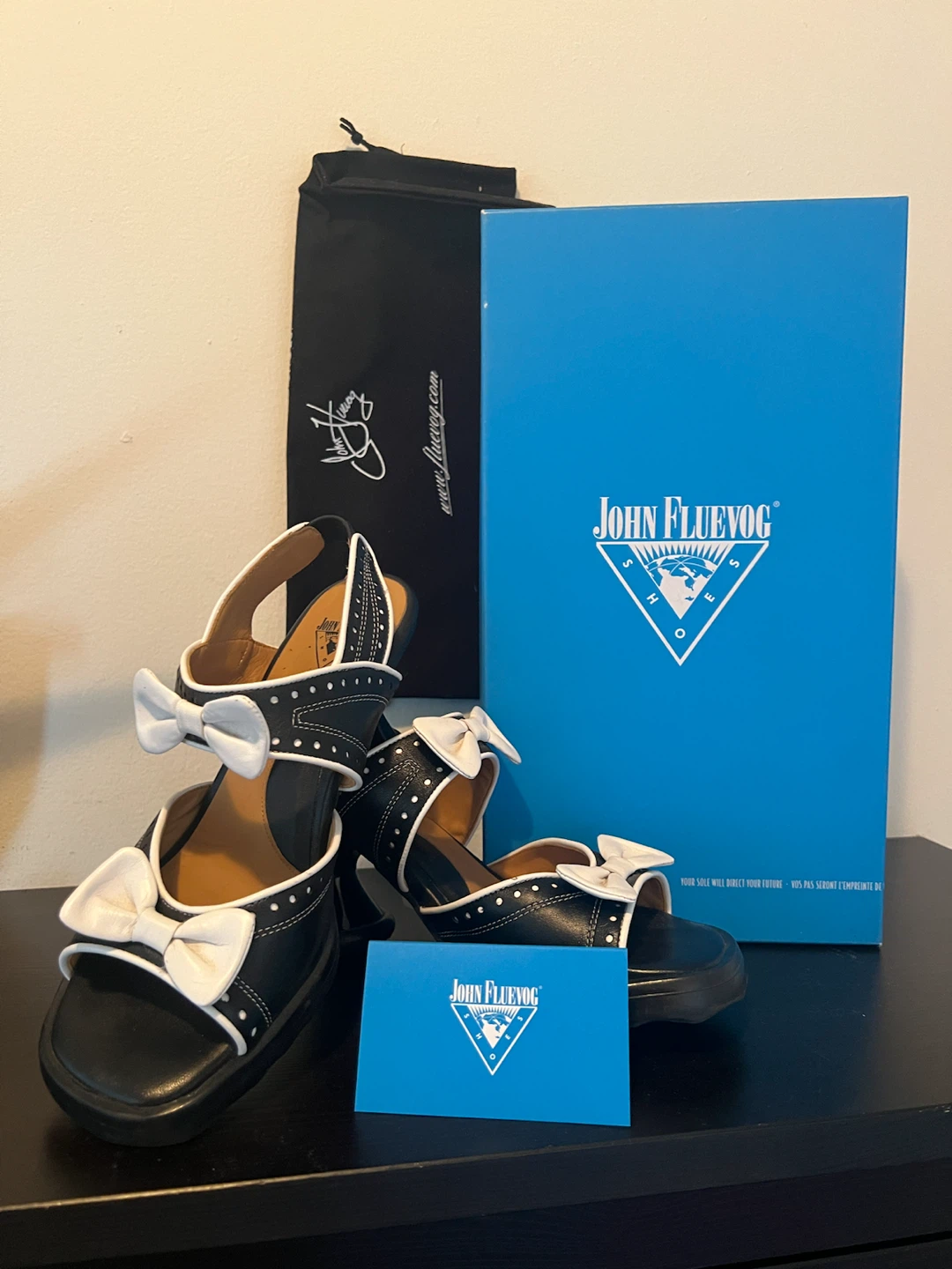 John Fluevog Black White Bow Heels Sandals Size 8