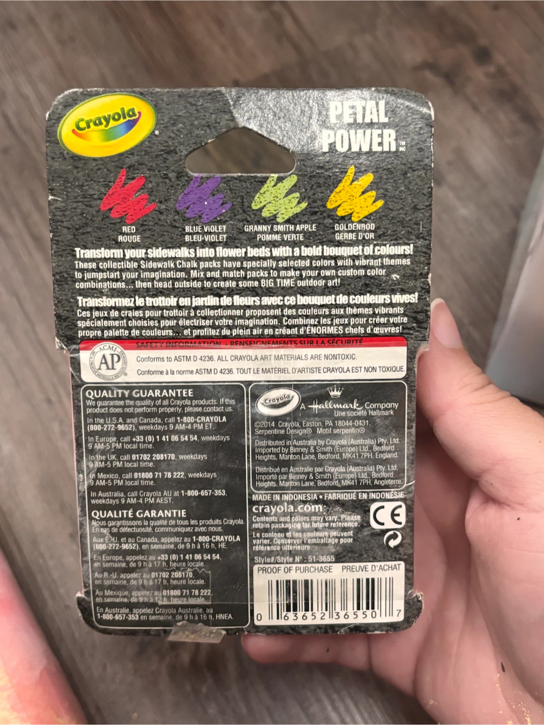 Assorted Jumbo Sidewalk Chalk, Chalk Box & Petal Power Chalk - photo 3