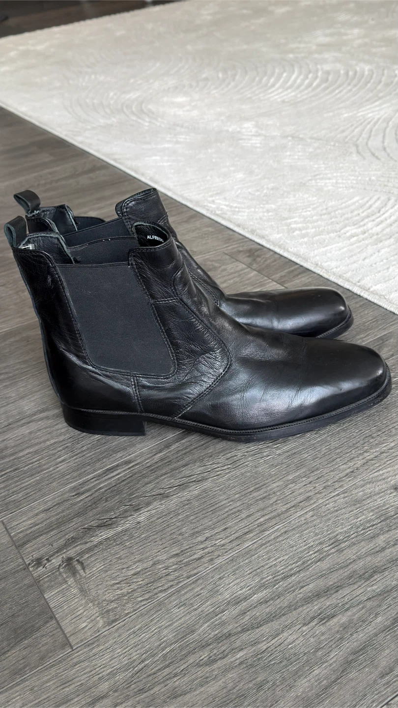 Alfredo Bonardi Black Leather Chelsea Boots - Size 43