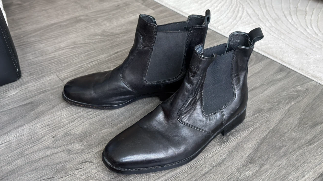 Alfredo Bonardi Black Leather Chelsea Boots - Size 43 - photo 3