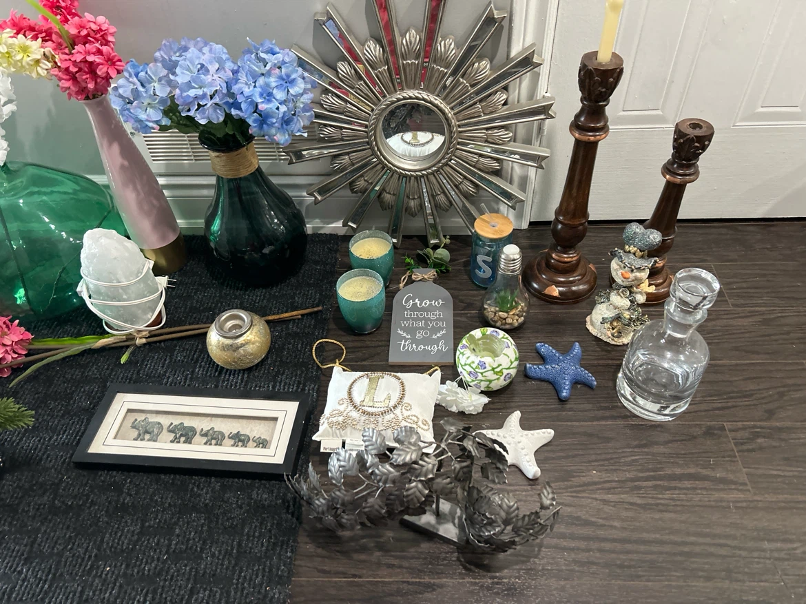 Assorted Home Decor Items pls ask for price - photo 3
