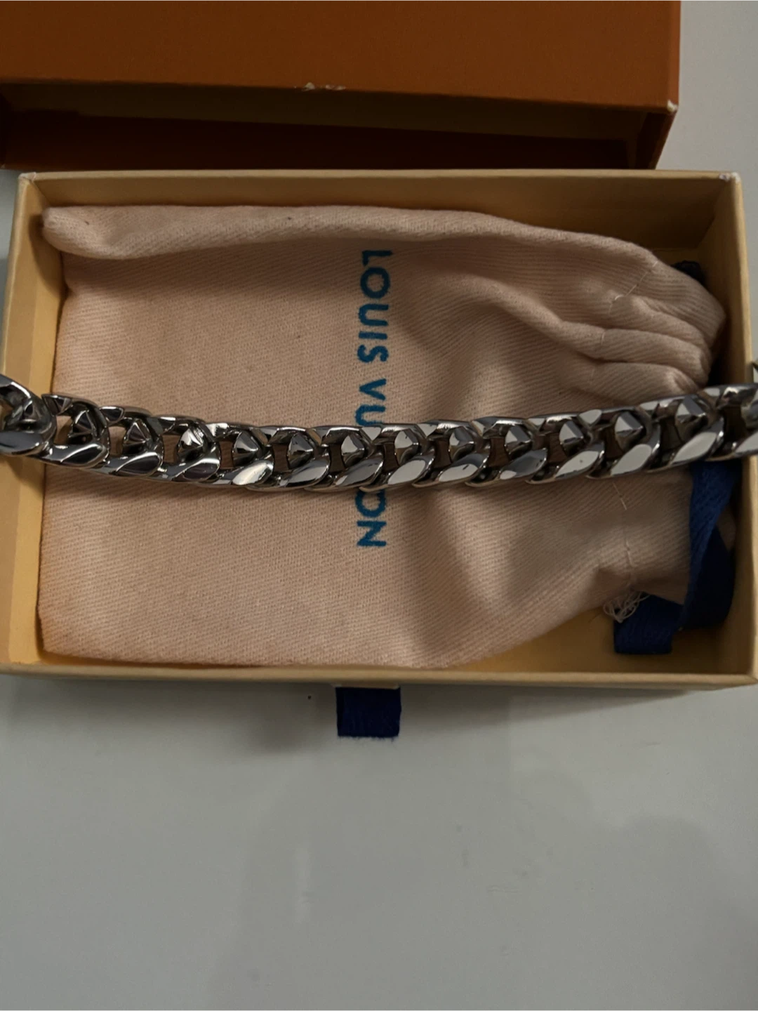 Louis Vuitton Silver Chain Bracelet - photo 4
