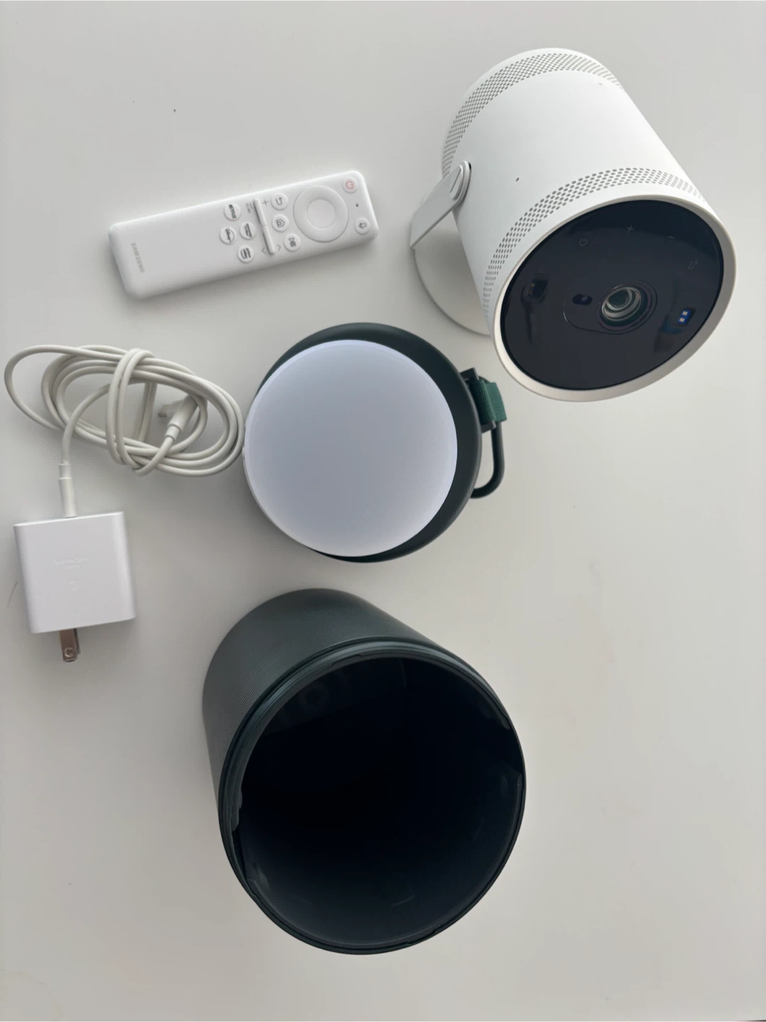 Samsung Freestyle Projector with Accessories - photo 4