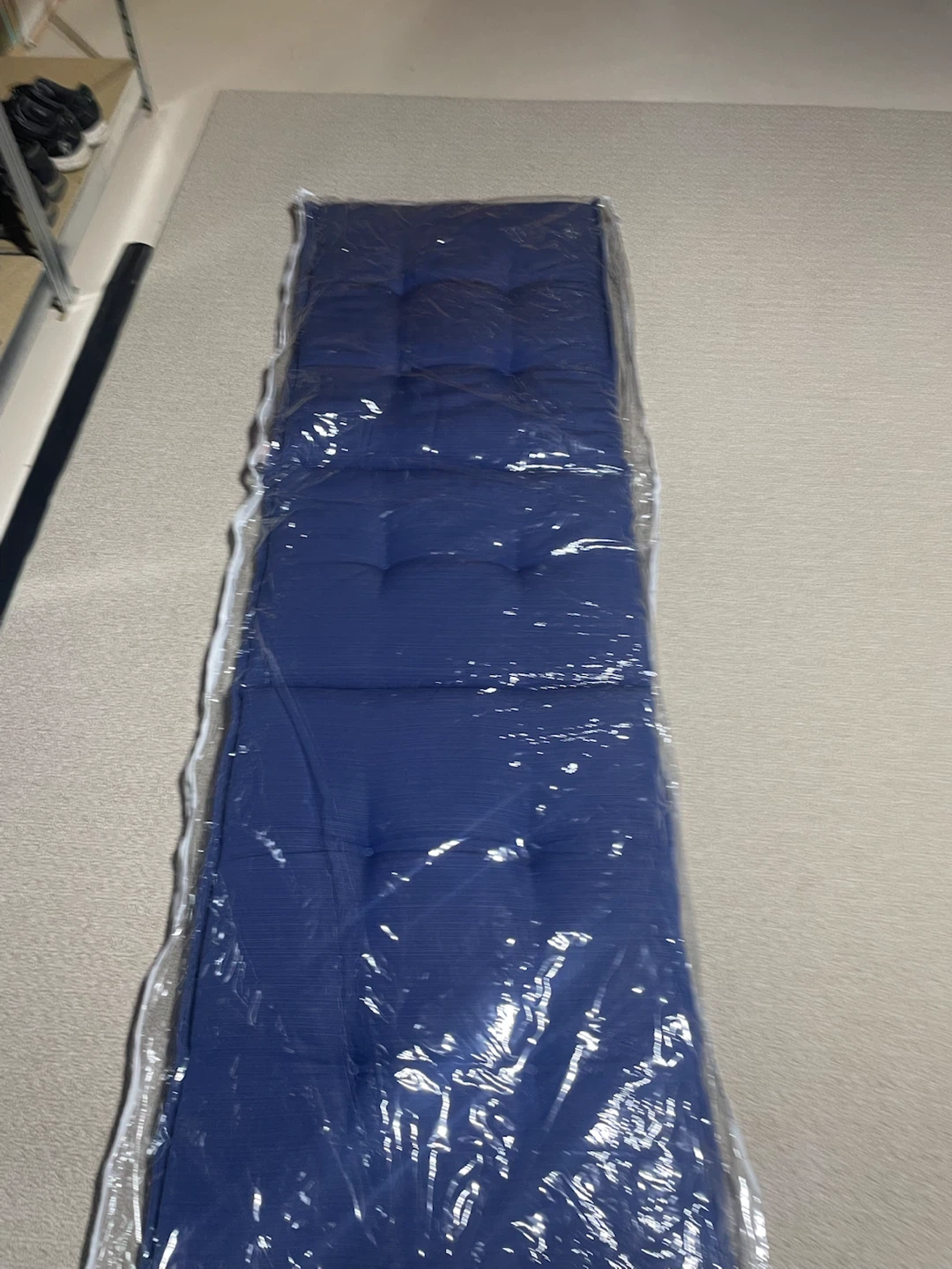 Navy blue lounger pad - photo 2