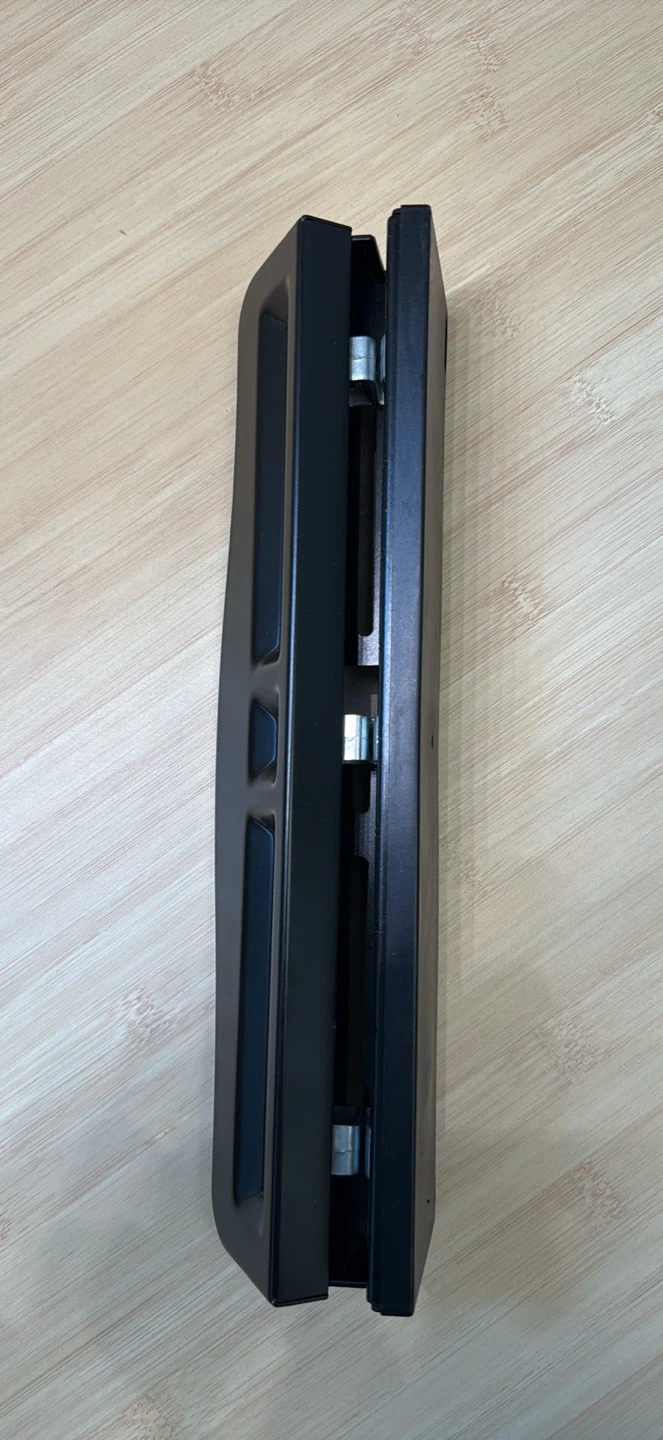 Black 2-Hole Punch - photo 2