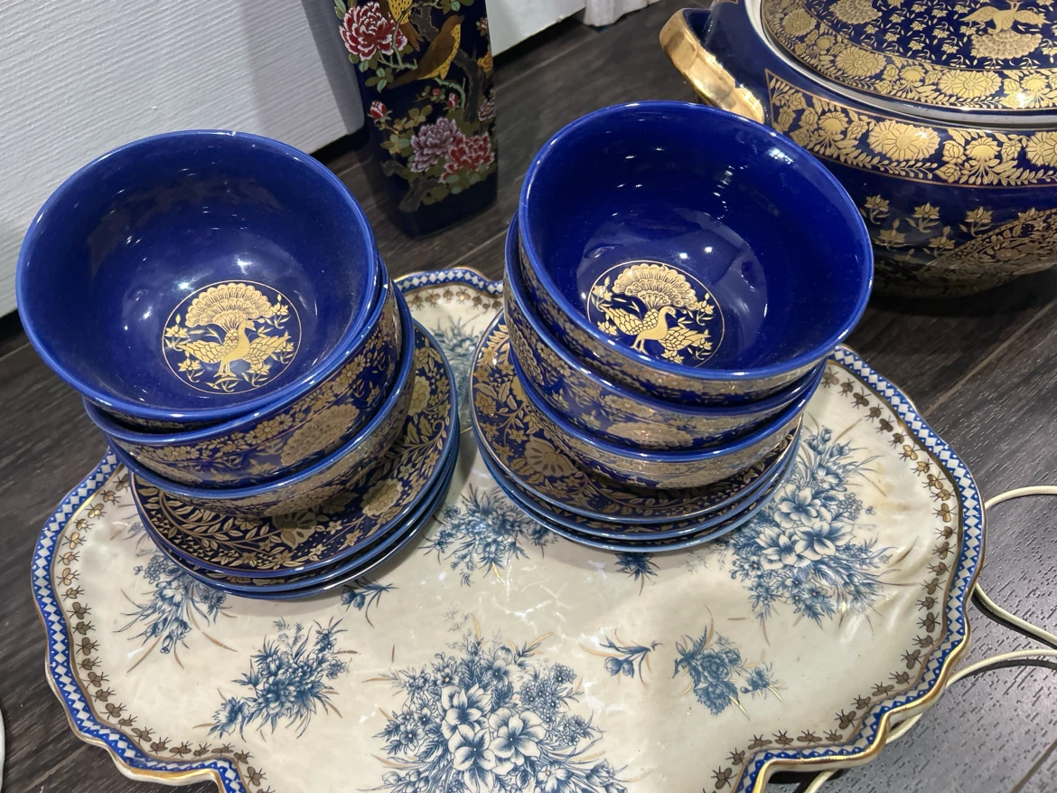 Vintage/Antique Blue and Gold Porcelain Soup Tureen Set - photo 4