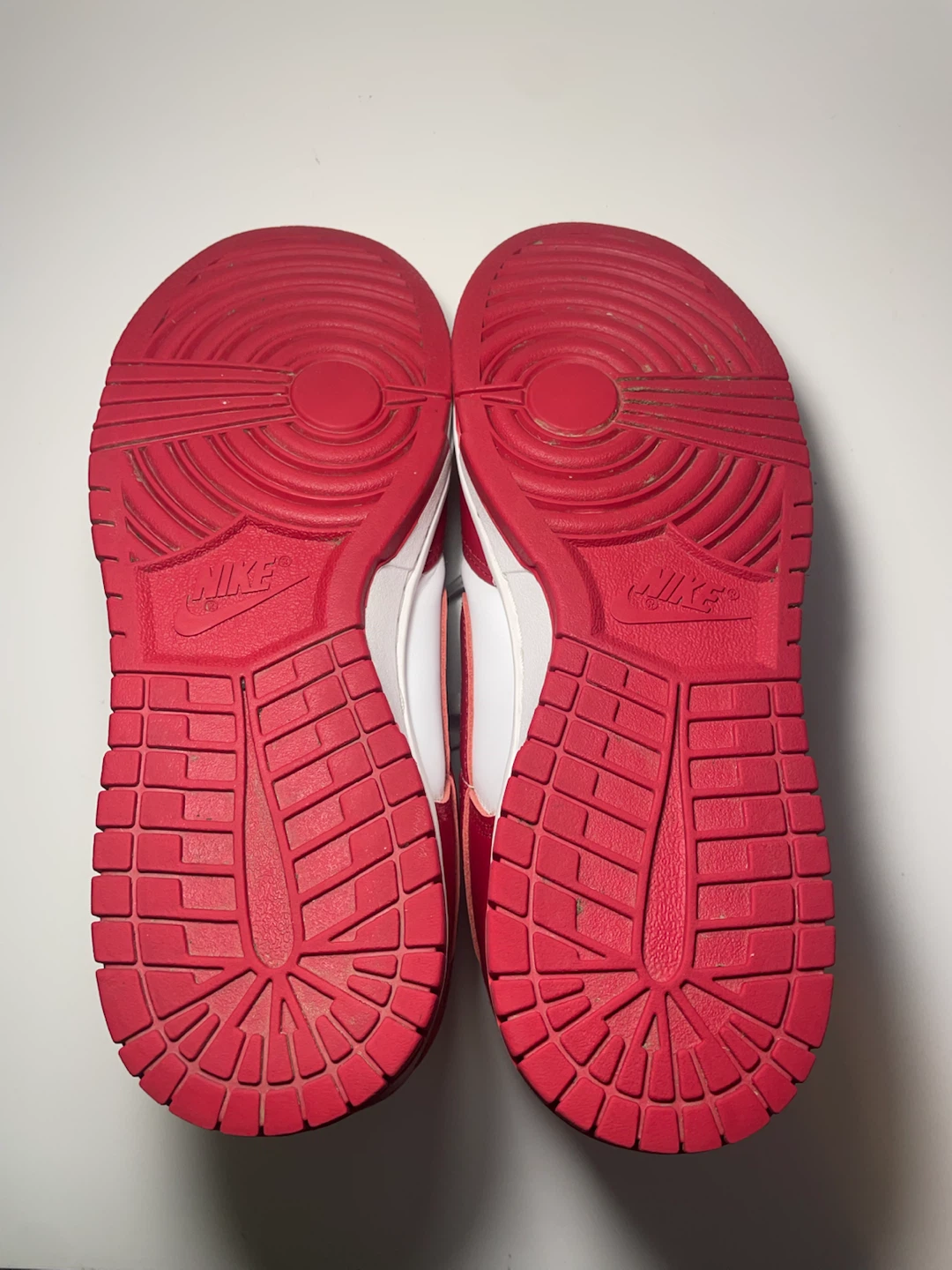 Nike Dunk Low Red White Size 8.5 Men – Like New - photo 5