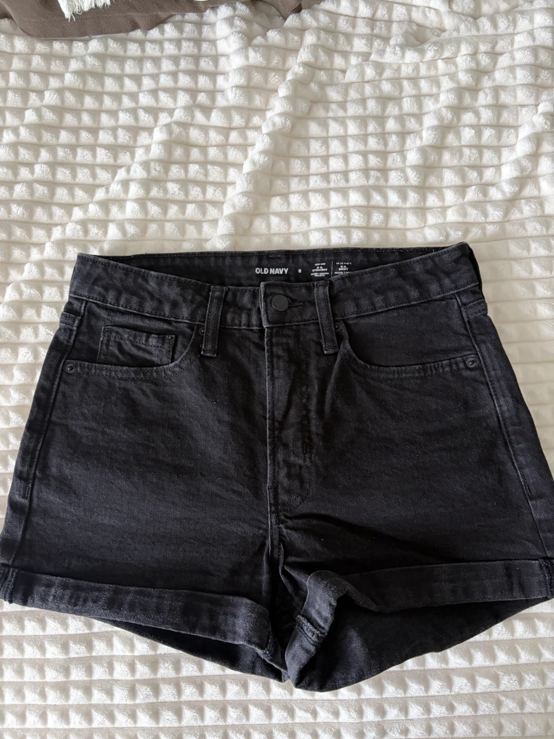 Old Navy Black High-Rise Jean Shorts Size 8