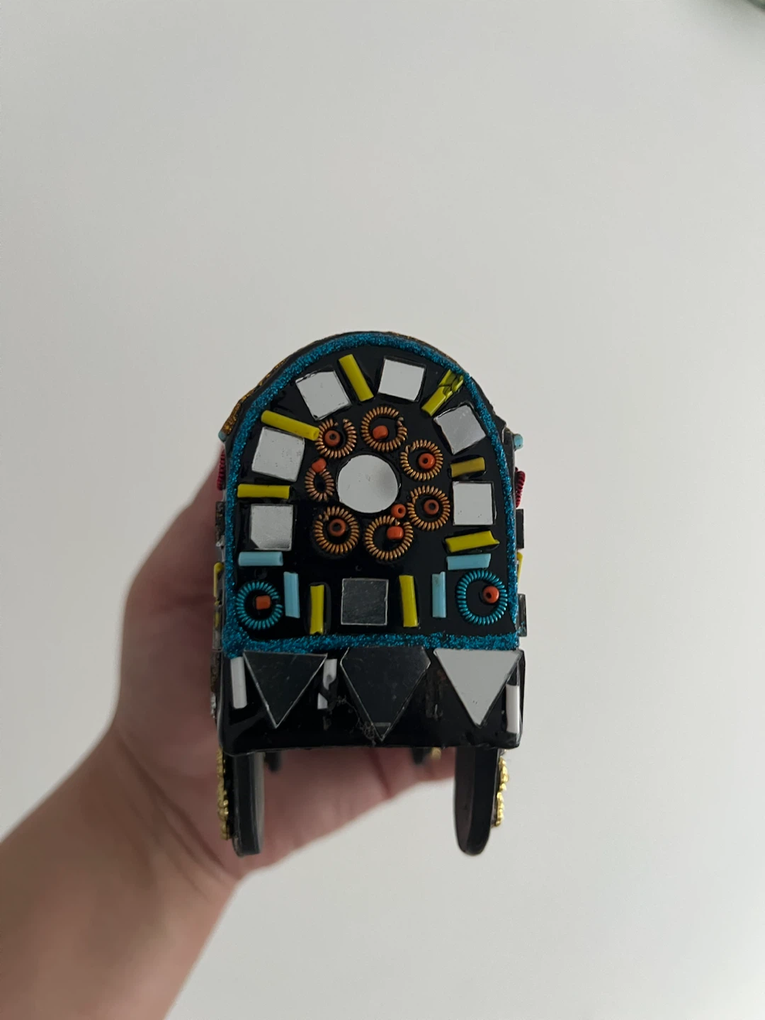 Mosaic Truck Decorative Figurine - photo 4