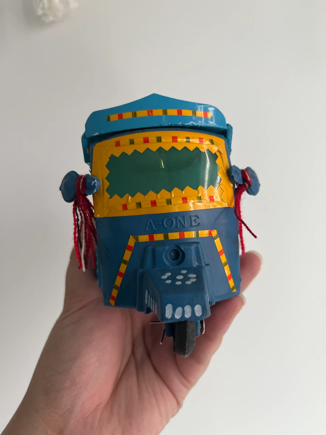 Hand-painted Auto Rickshaw Figurine - photo 2