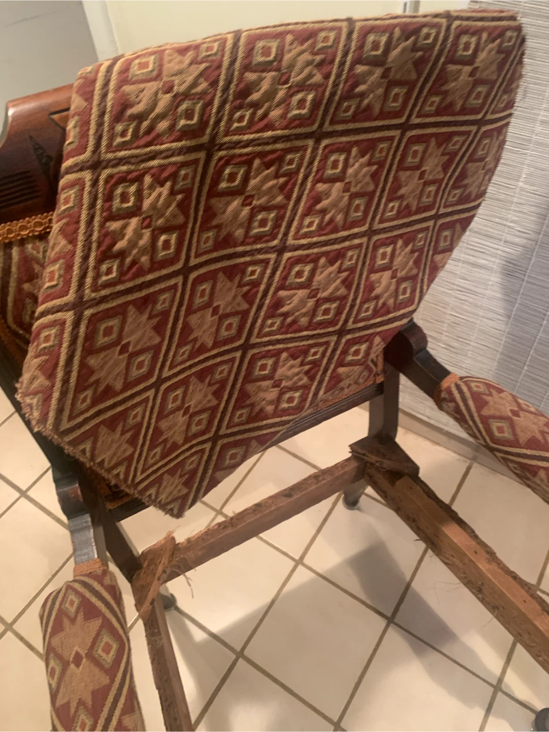 Antique Upholstered Armchair - Needs Repair - photo 3