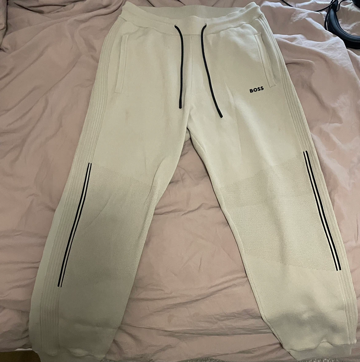 HUGO BOSS Joggers - photo 3