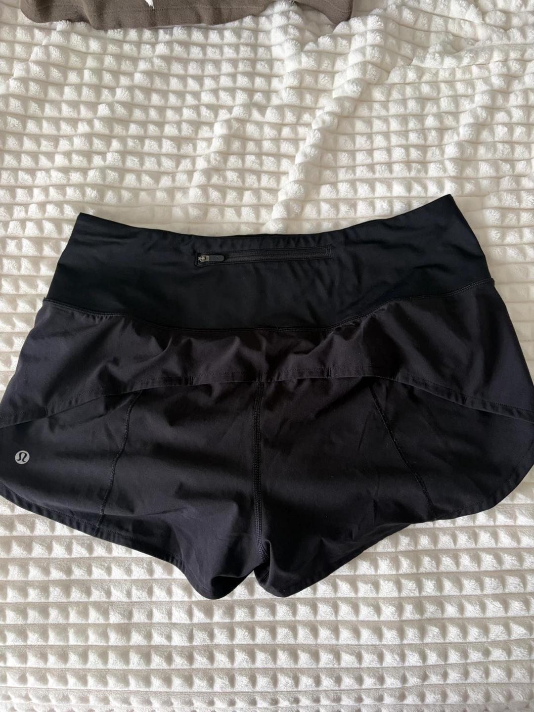 Lululemon Black Running Shorts Speed Ups - photo 2