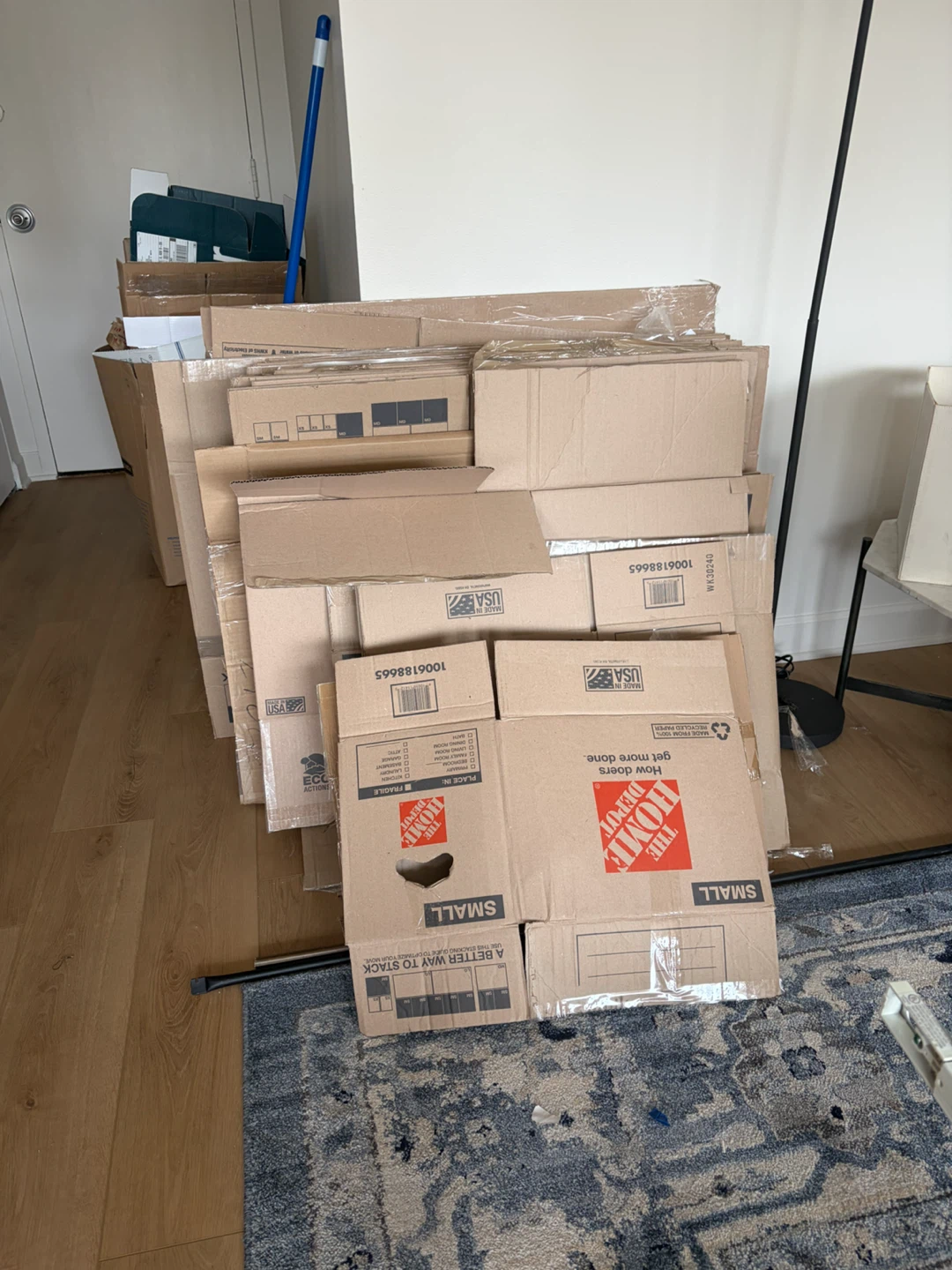 Small and medium moving boxes