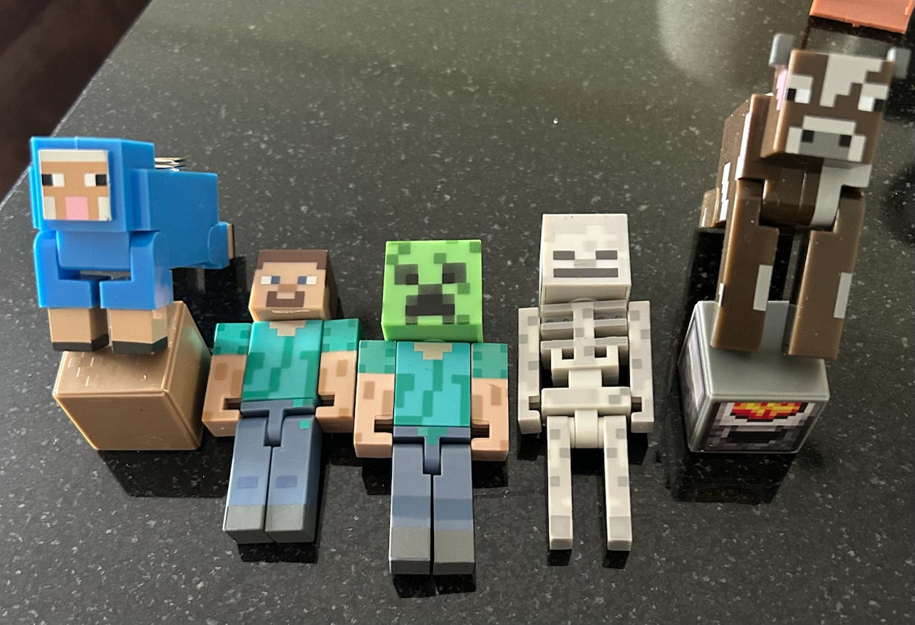 Minecraft Action Figures Lot - photo 3