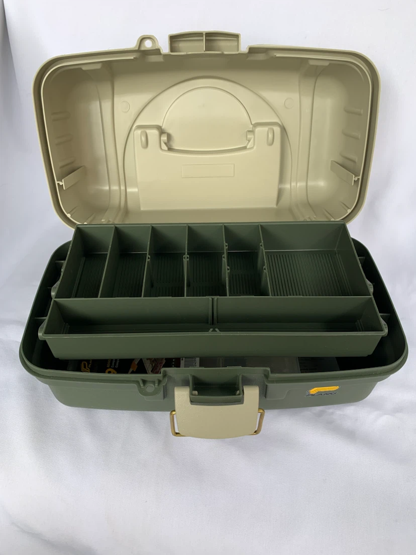 Plano Tackle box Model 6102 - photo 2