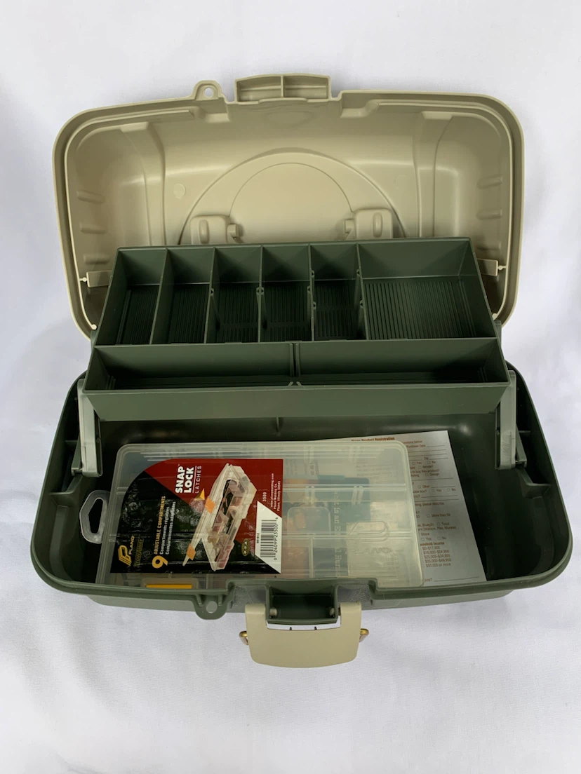 Plano Tackle box Model 6102 - photo 3
