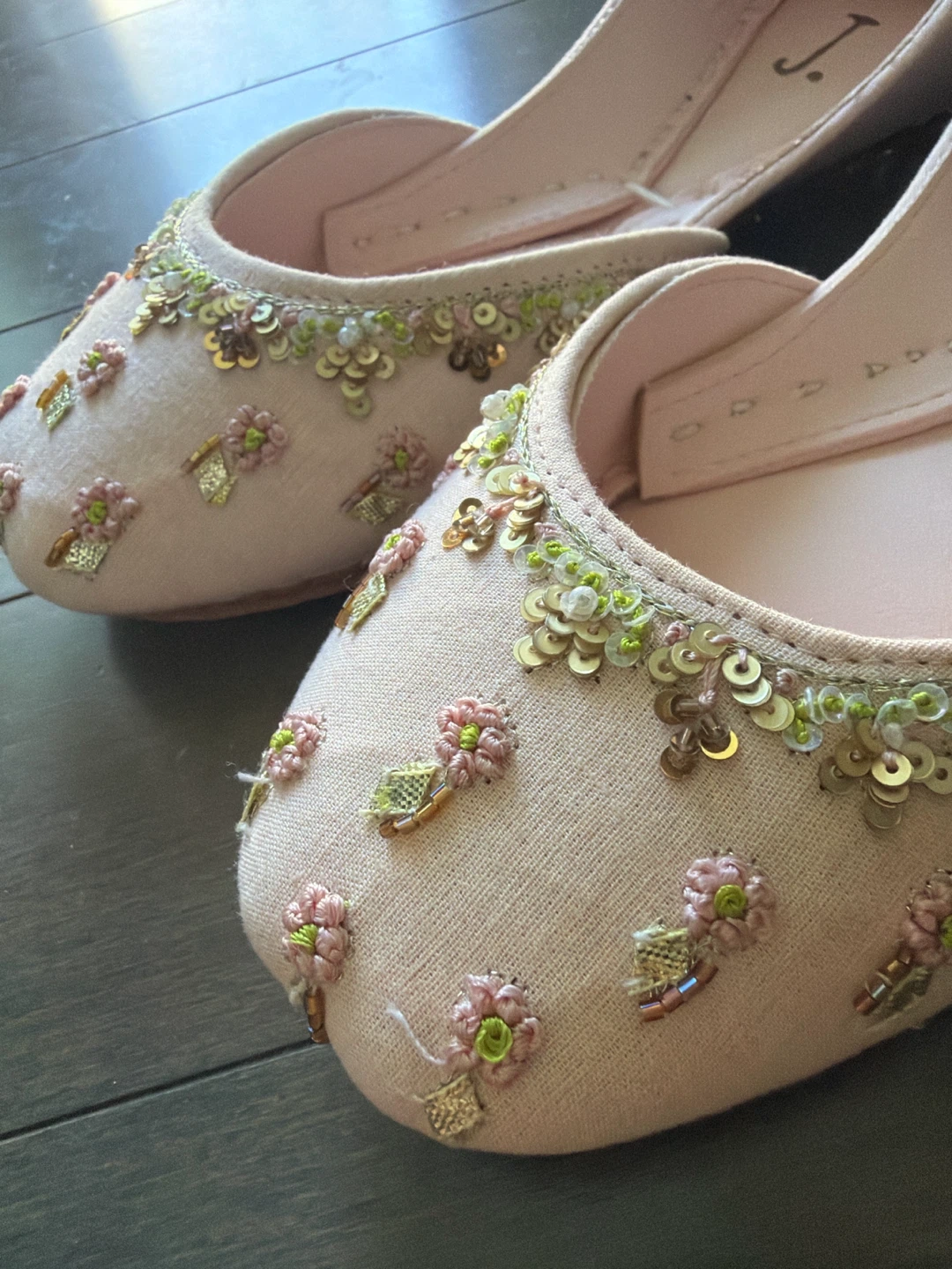 Beautiful Flats - Pink with Embellishments 3-3.5 - photo 2