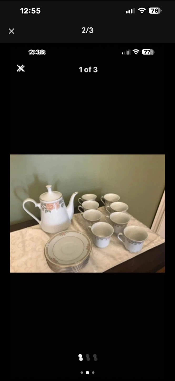 Teapot and teacup set with saucers