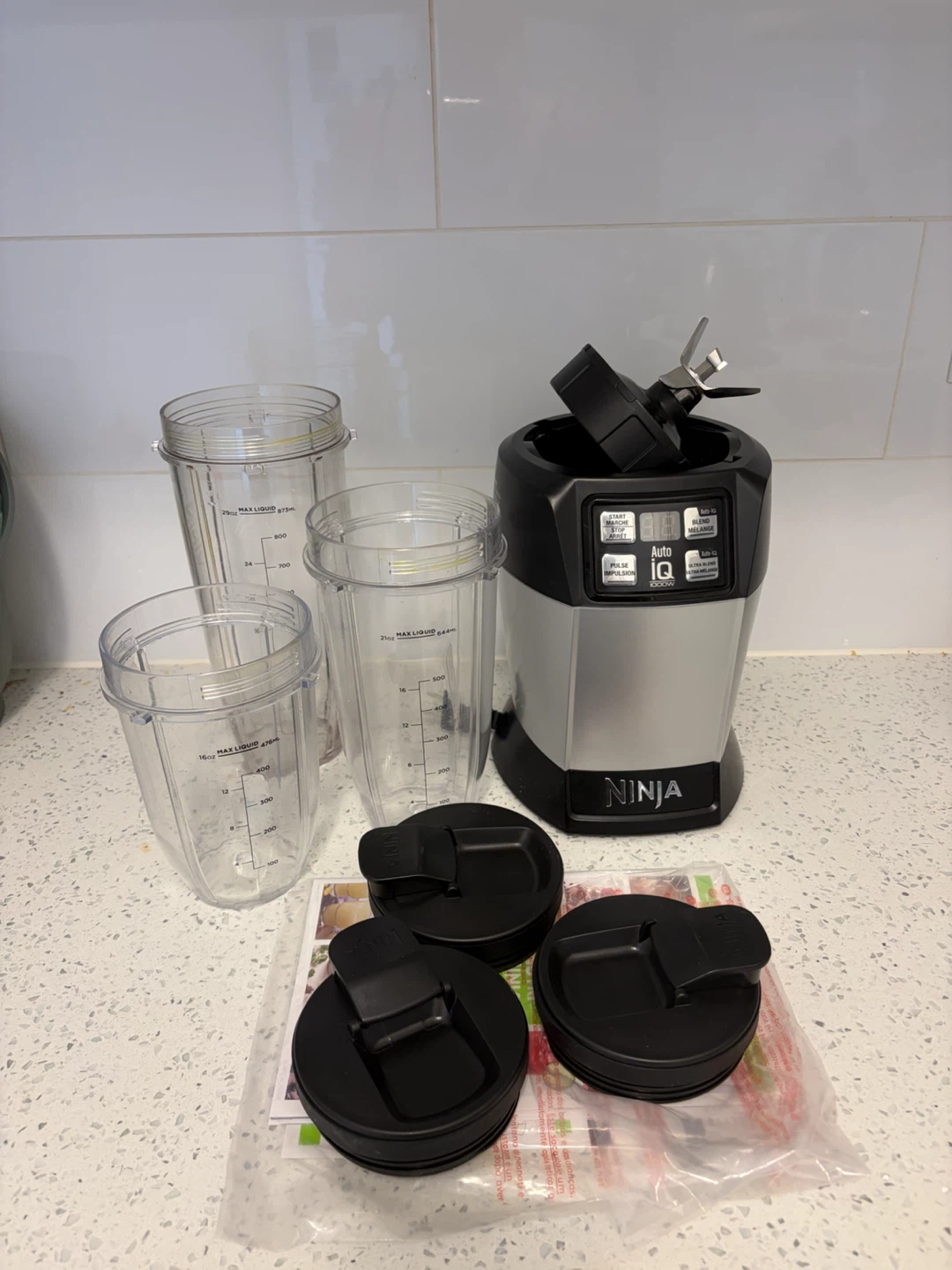 Ninja Auto-IQ 1000W Blender with Cups - photo 2