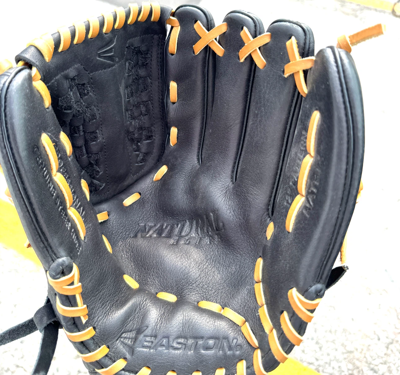Easton Natural Elite Baseball Glove, 12 inches. - photo 3