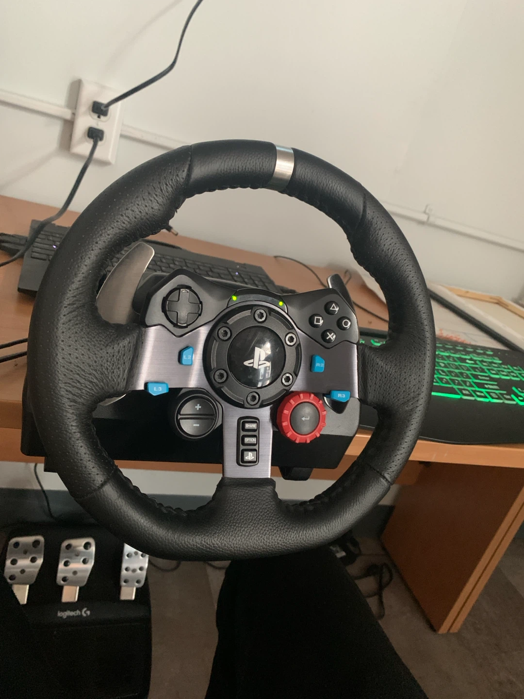 Logitech G29 Racing Wheel and Pedals - photo 2