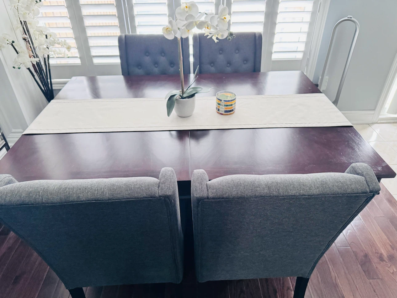 Dining table and chairs - photo 2