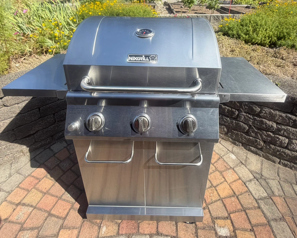 Nexgrill Stainless Steel 3-Burner Propane Grill