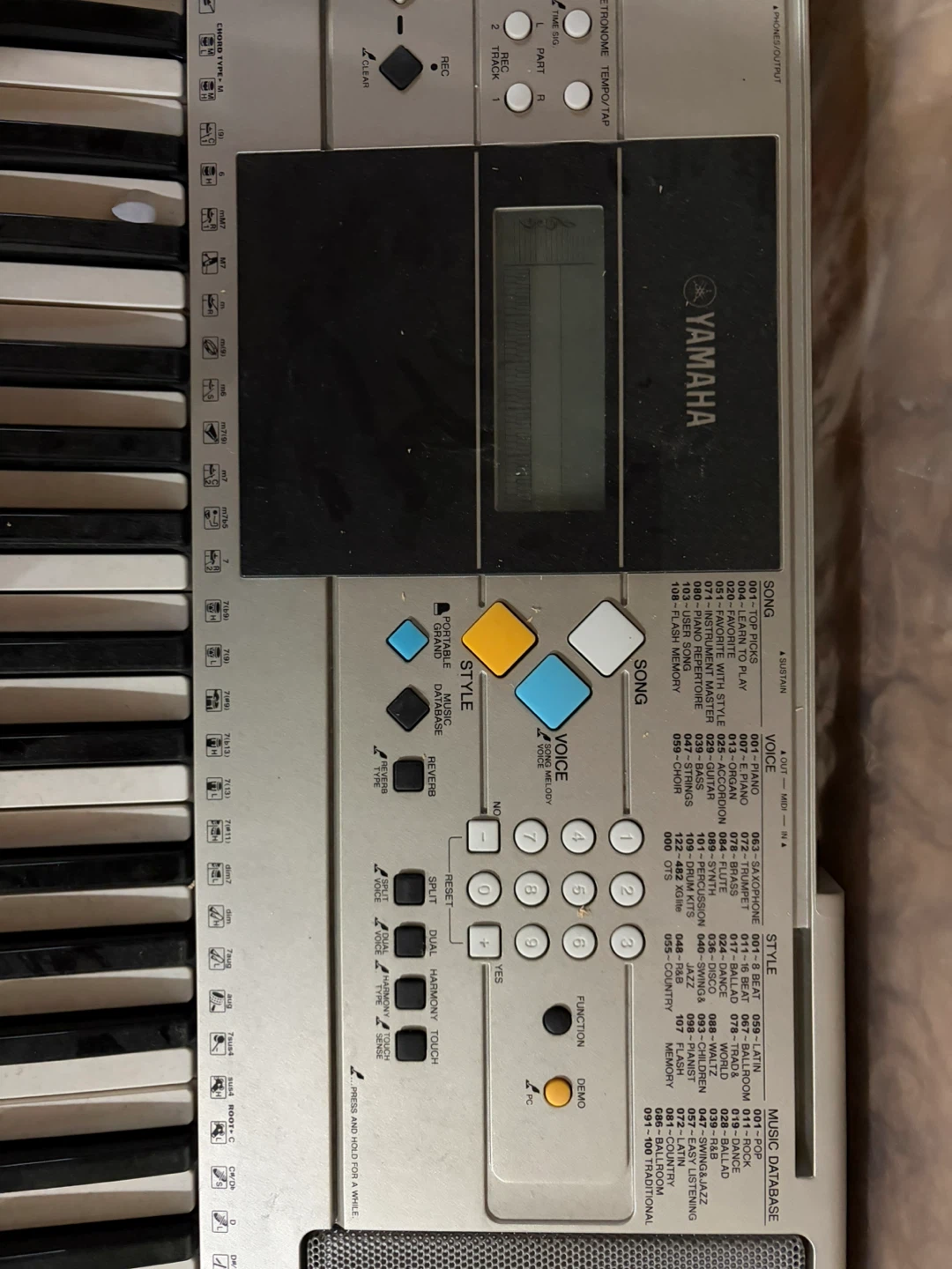 Yamaha Portable Keyboard - photo 2