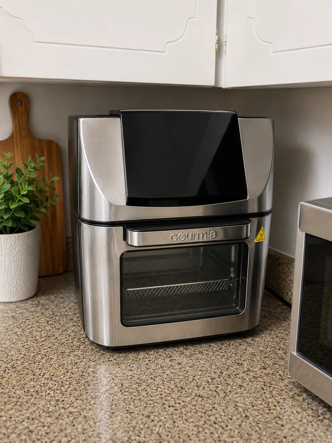 Gourmia GTF7465 Air Fryer Oven