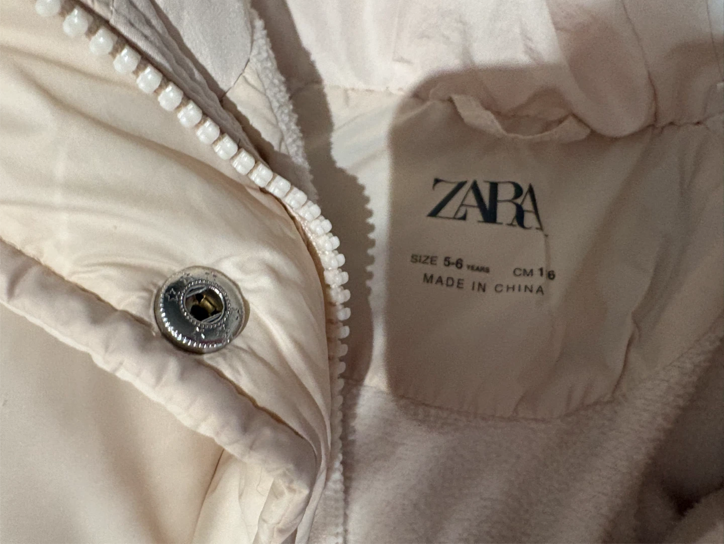 Zara Kids Puffer Jacket Cream Size 5-6 Years - photo 2