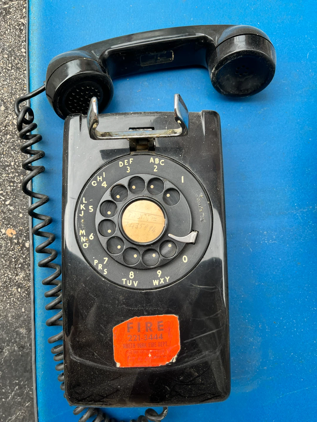 Vintage Black Rotary Wall Phone - photo 2